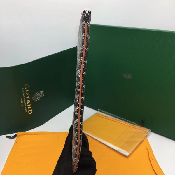 e4d1e60417130c9318bf31425eddf1b2_1758092922_4504.jpg