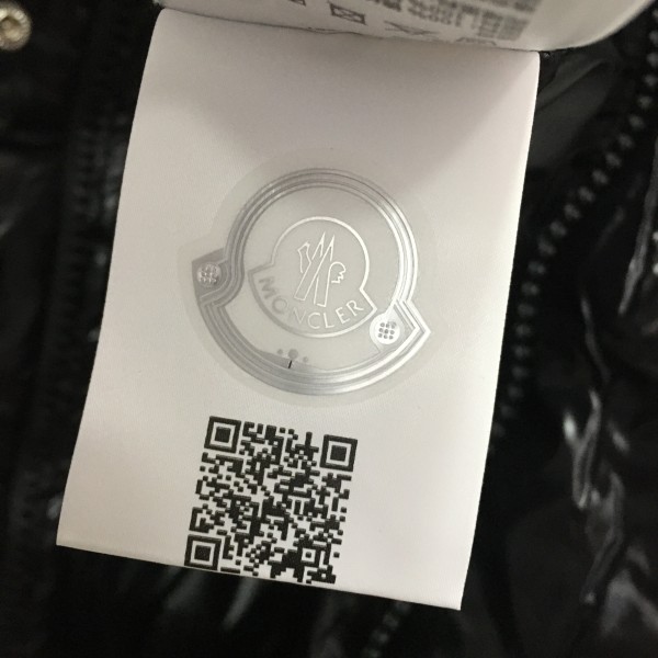 28e6584d9e01f3a94dd73ce966347041_1764053752_4504.jpg