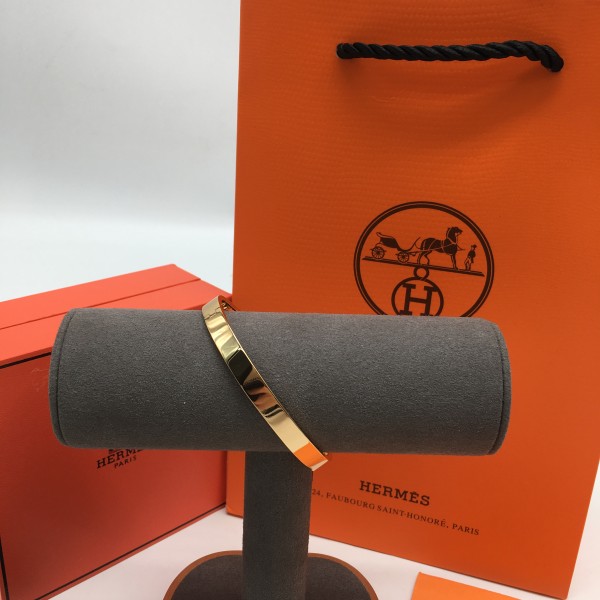 28e6584d9e01f3a94dd73ce966347041_1764054924_2164.jpg