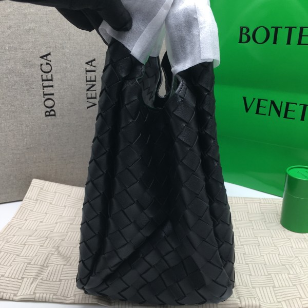 3d4e2a829a6ef43529f4a8f202abea88_1763449273_3756.jpg