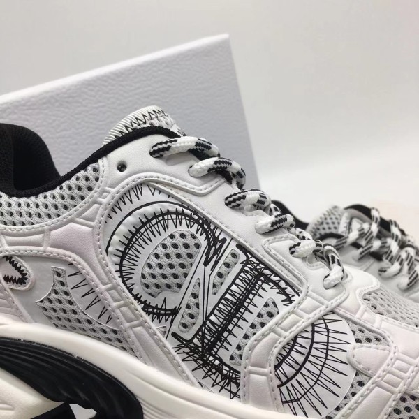 8669cf86fefc962fae833c726d83ccb7_1764821603_8391.jpg