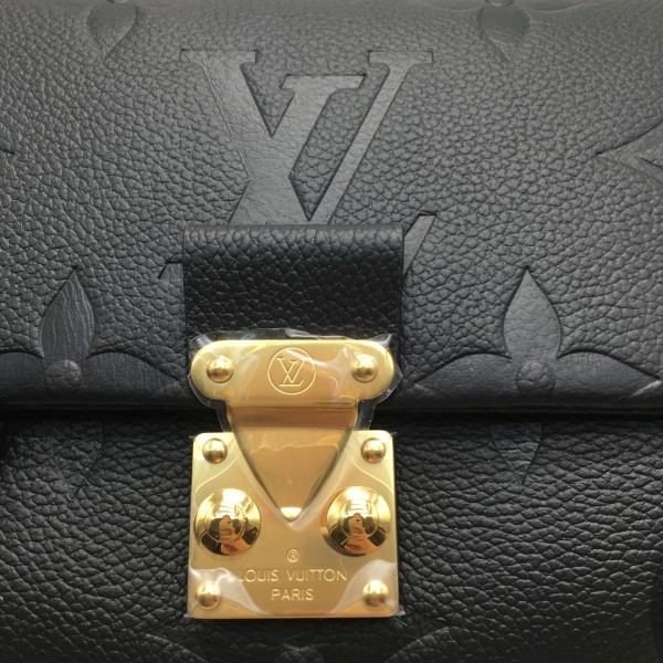 cd3ded278be5aed975b883f7a0e330a8_1766992466_2695.jpg