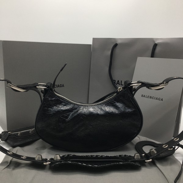 cd3ded278be5aed975b883f7a0e330a8_1766993297_1339.jpg