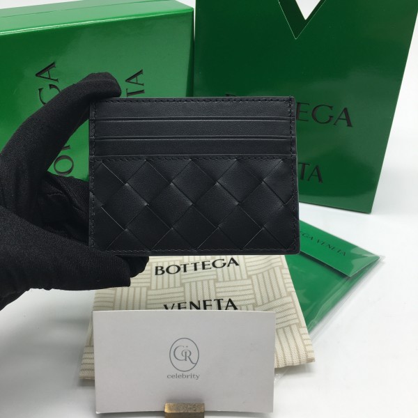 dd6eeba9fccdfd7a7cea6c1115744778_1765523955_8248.jpg