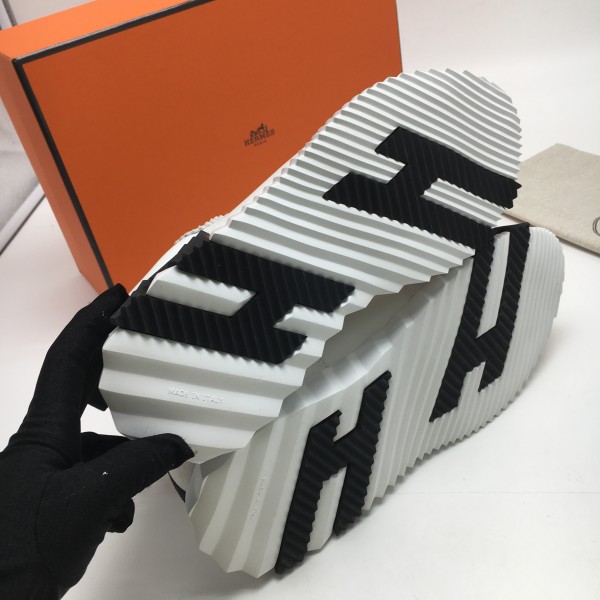 18fc1dff604c83c22a3f709808e4c924_1775020270_1289.jpg