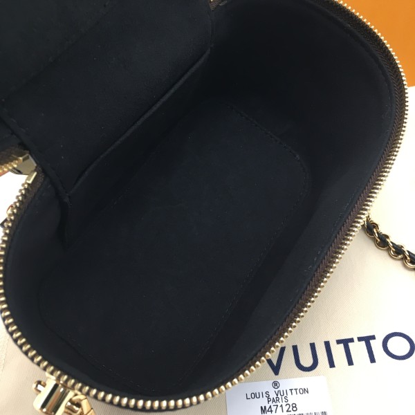 63e5005a399d12385792b08a2d36df08_1775715569_0586.jpg