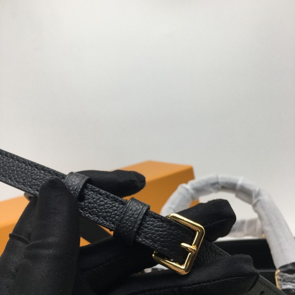 ef50089b617646586cb4b98ea95117ce_1781764833_4093.jpg