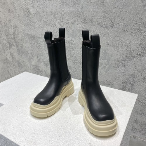 보테가베네타 남여공용 러그 첼시 부츠 굽 높이 5.5cm
