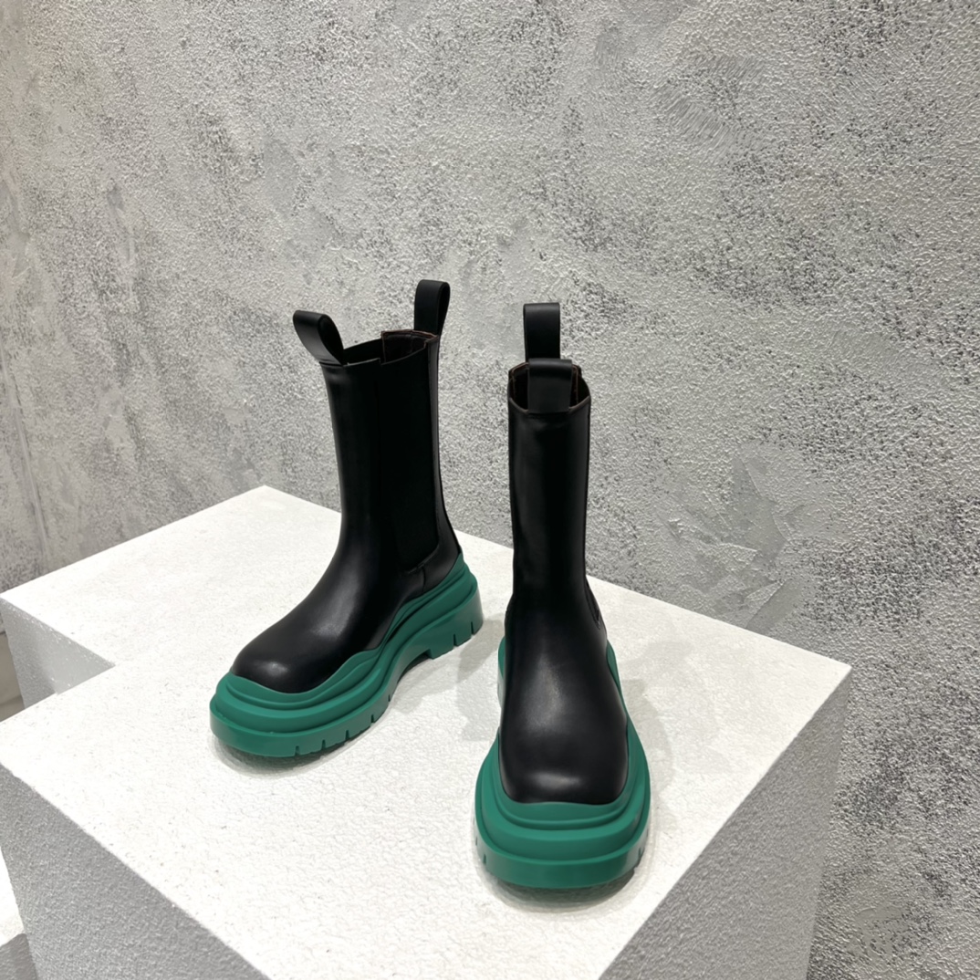 보테가베네타 남여공용 러그 첼시 부츠 굽 높이 5.5cm