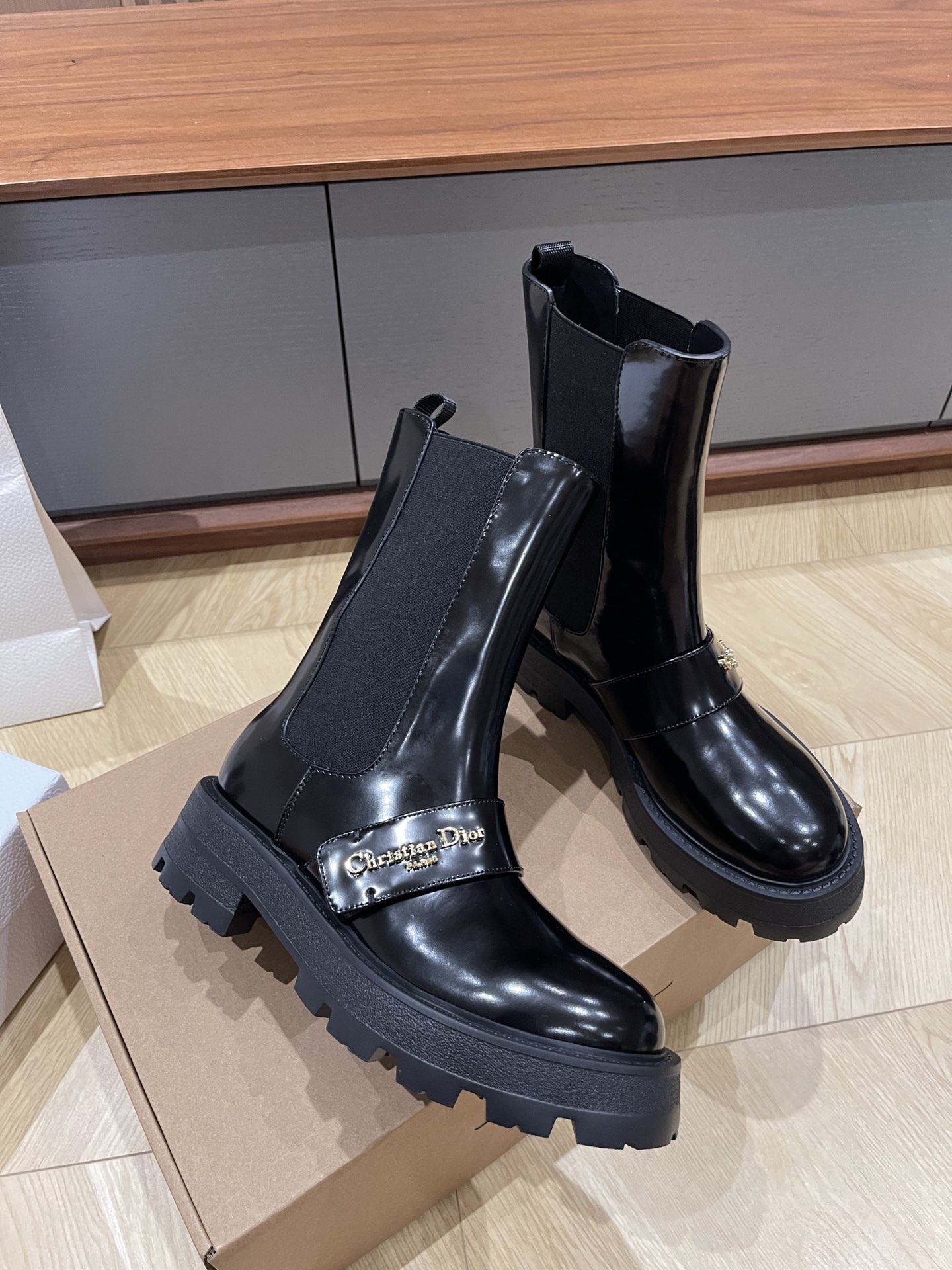 디올 부츠