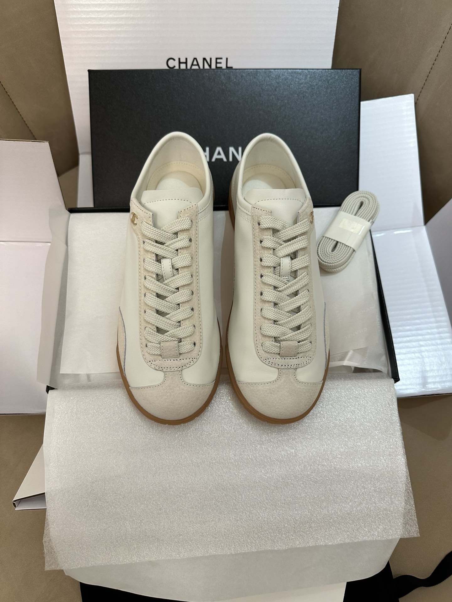 샤넬 스니커즈