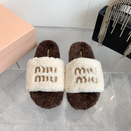 미우미우 자수 울 슬리퍼