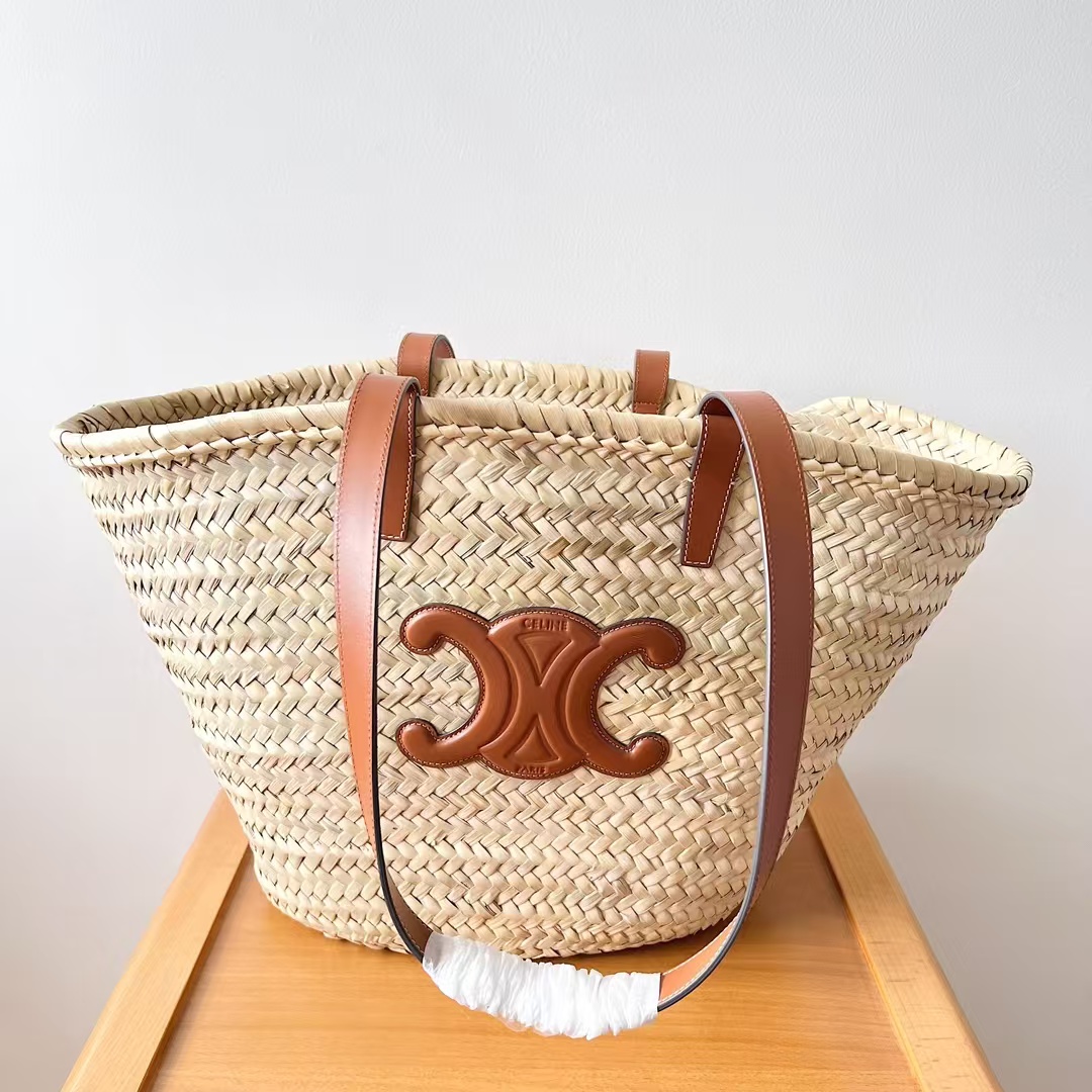 셀린느 파니에 미디엄 클래식 팜 리프 & 카프스킨