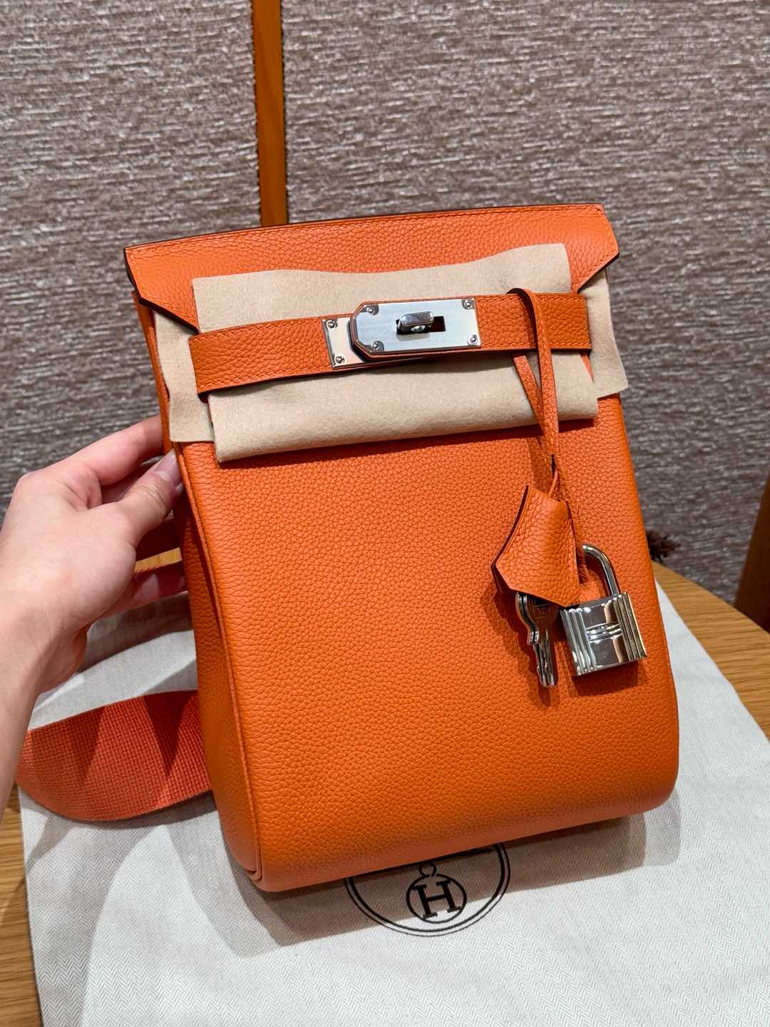 에르메스 핵아도 PM사이즈 토고 93/Orange