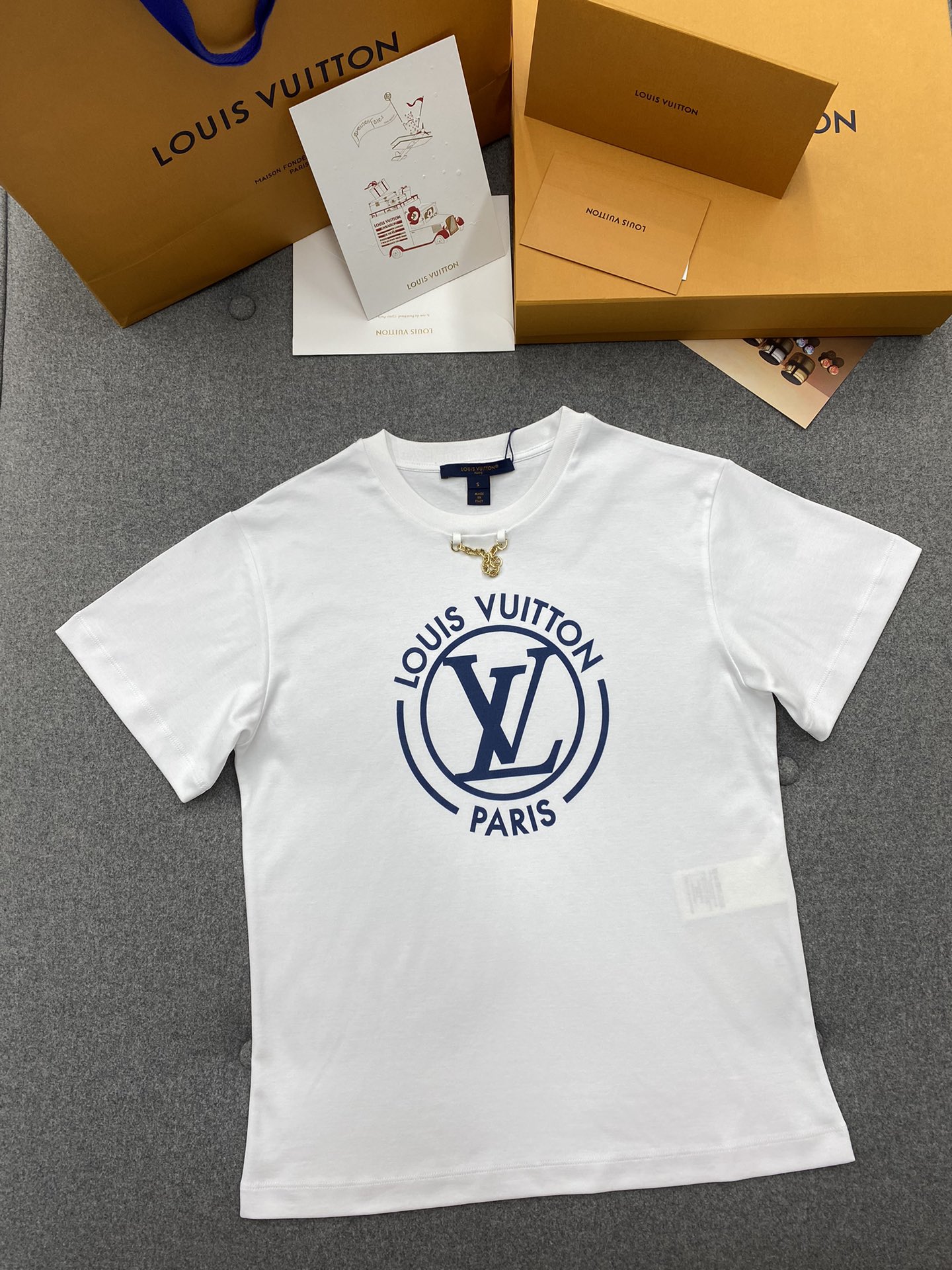루이비통 플록드 LV 티셔츠