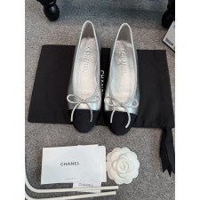 샤넬 실버 발레리나 플랫 슈즈